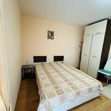 In Messembria Apartment