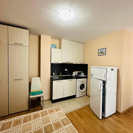 Apartment In Messembria